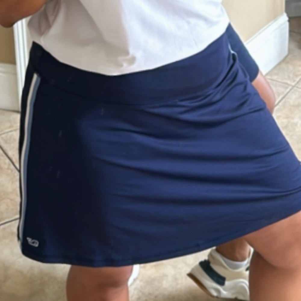 Black Athletic Skirt with Stripe